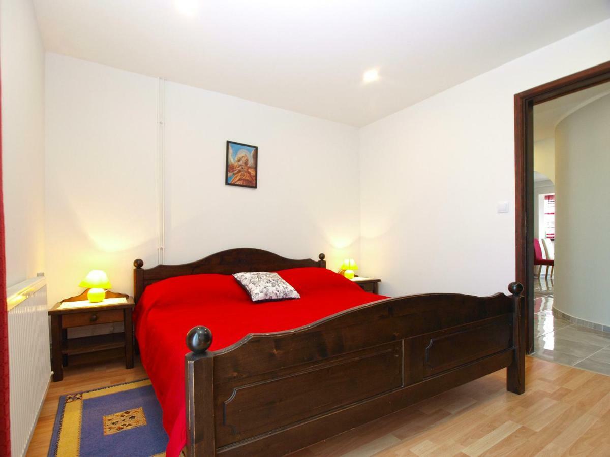 Apartments Dragica 1251 Fažana Kültér fotó