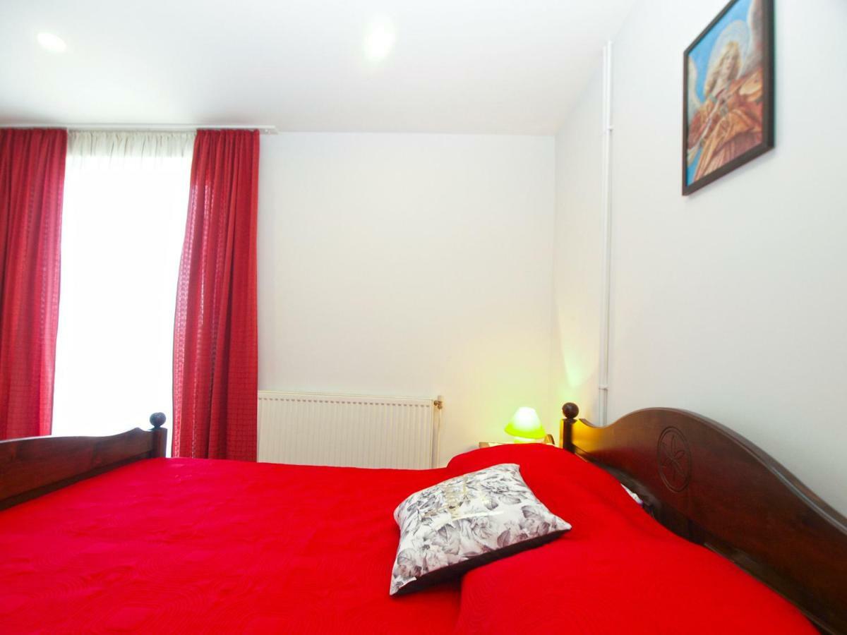 Apartments Dragica 1251 Fažana Kültér fotó